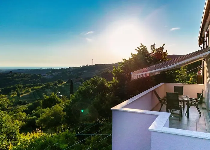 Bellavista Appartement Grožnjan